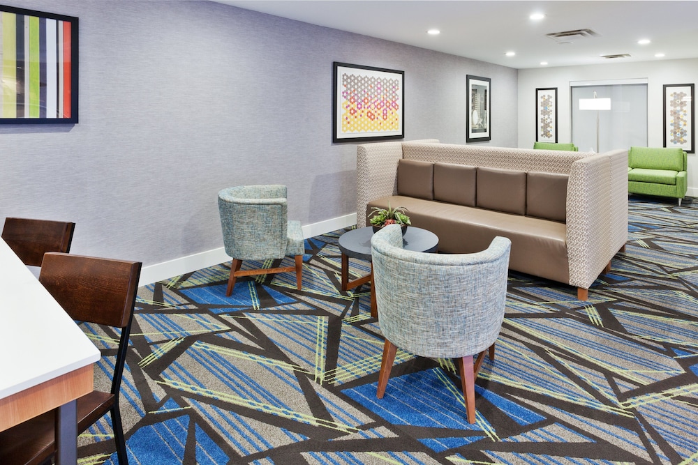 Holiday Inn Express & Suites Rome East by IHG - photo 52