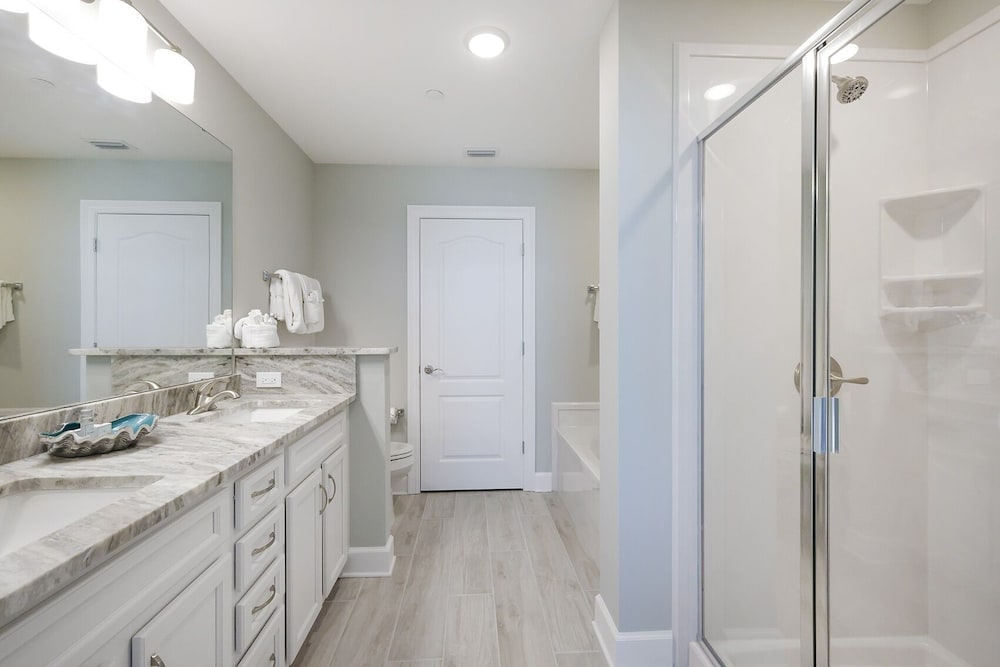 Phoenix Gulf Towers 407 3 Bedroom Condo - photo 22