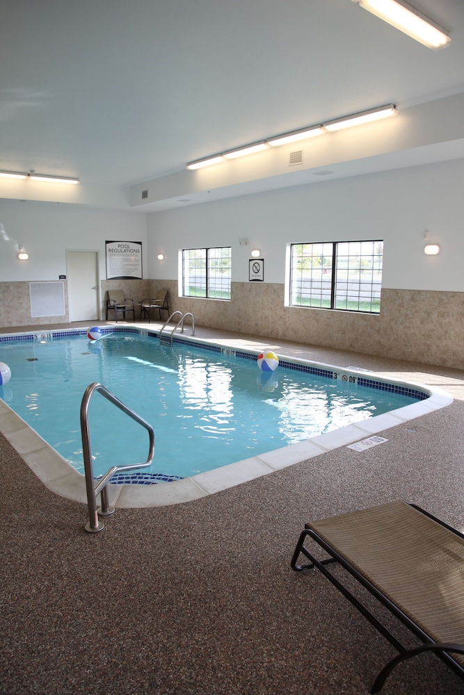 Staybridge Suites Lincoln Northeast by IHG - photo 14