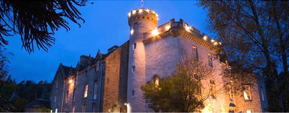 Tulloch Castle Hotel — hotel in Dingwall