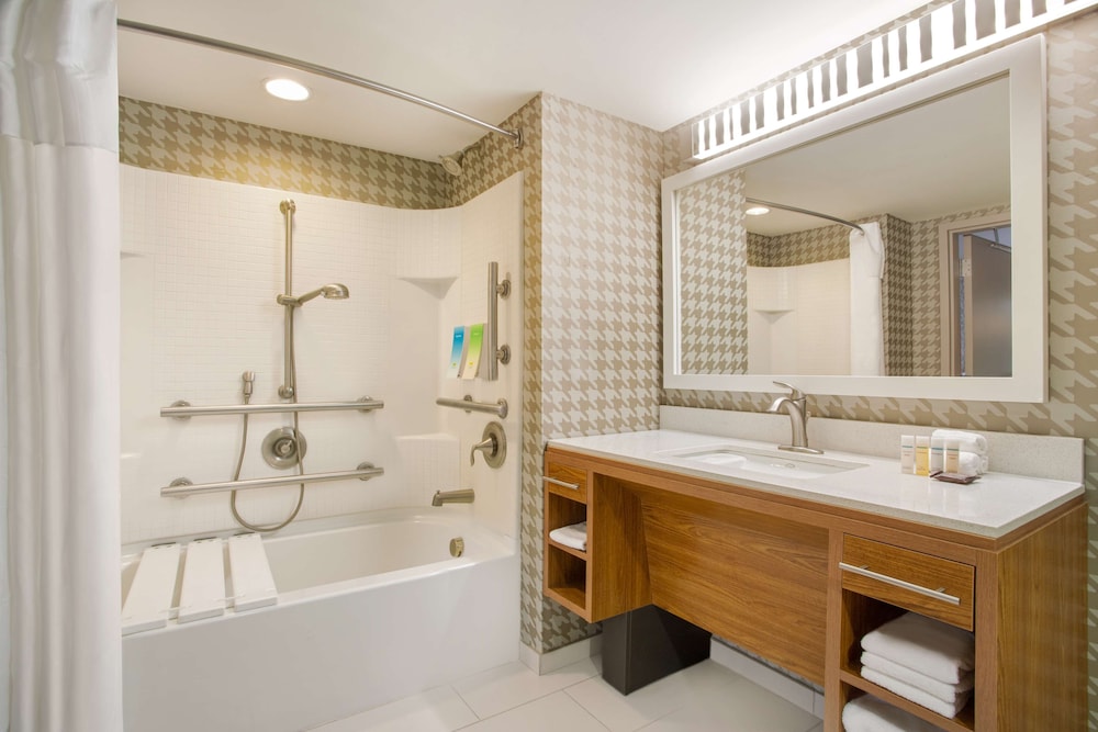 Home2 Suites by Hilton Charlotte I 77 Tyvola Rd - photo 23
