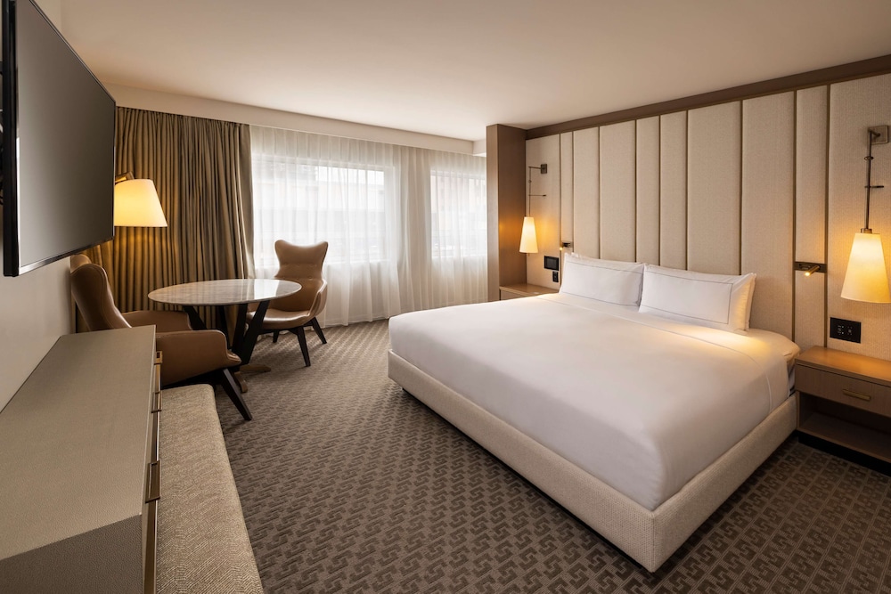 The Statler Dallas Curio Collection By Hilton - photo 118