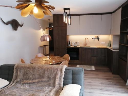 Le Santa - carbon neutral hotel in Unknown City