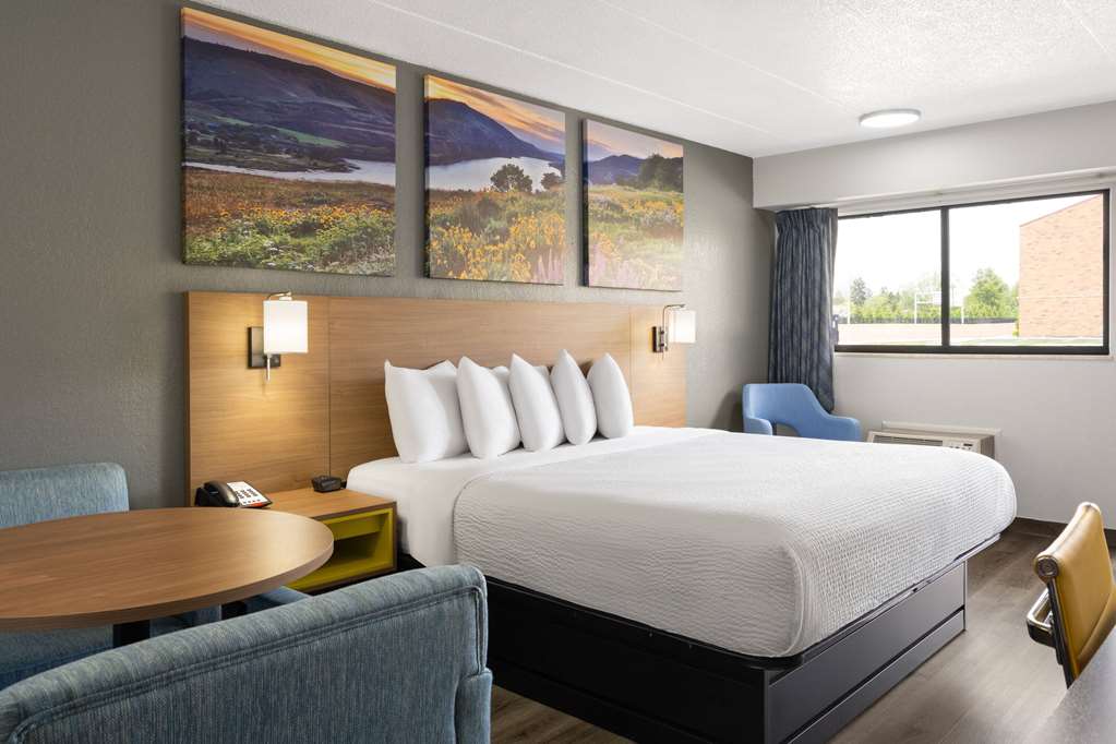 Days Inn by Wyndham Columbus Worthington - photo 34