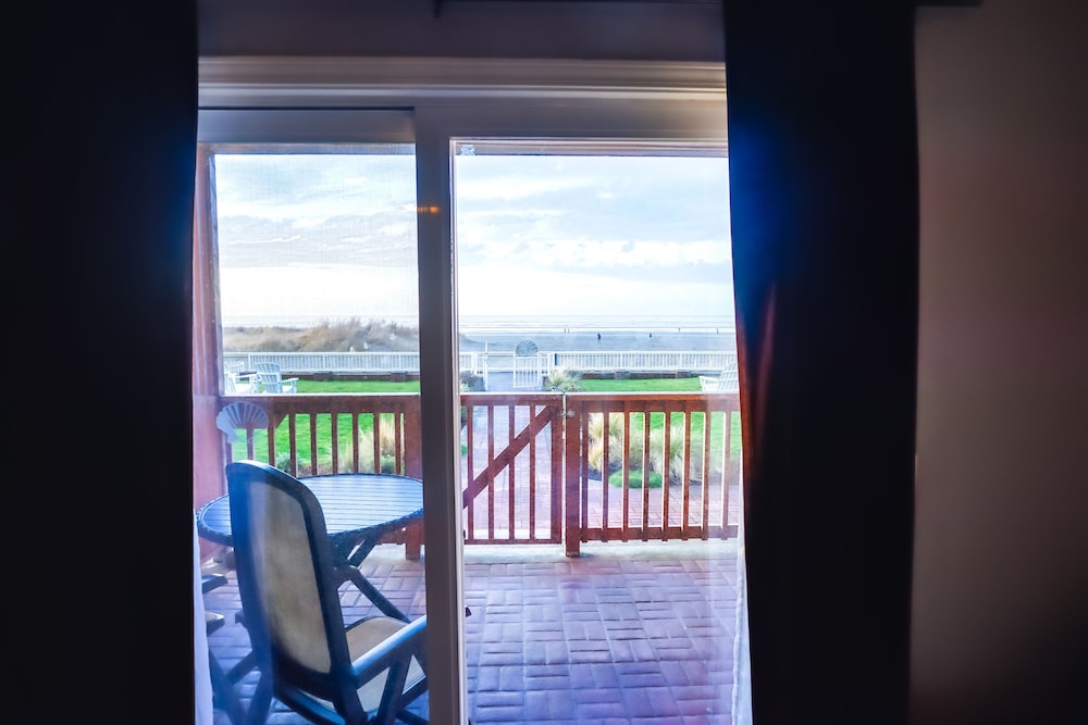 Inn at the Prom Oceanfront Seaside - photo 86