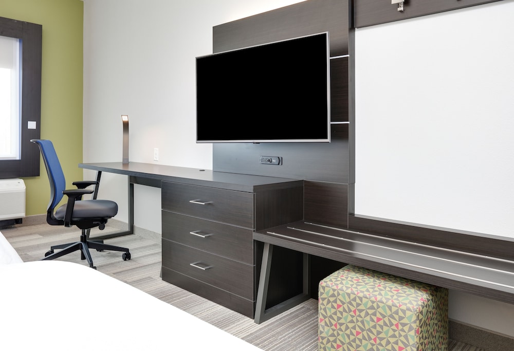 Holiday Inn Express Kermit by IHG - photo 6