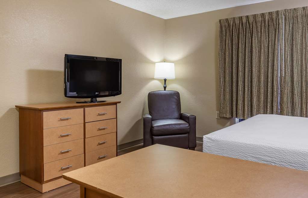 Extended Stay America Suites San Antonio Colonnade Medical - photo 11