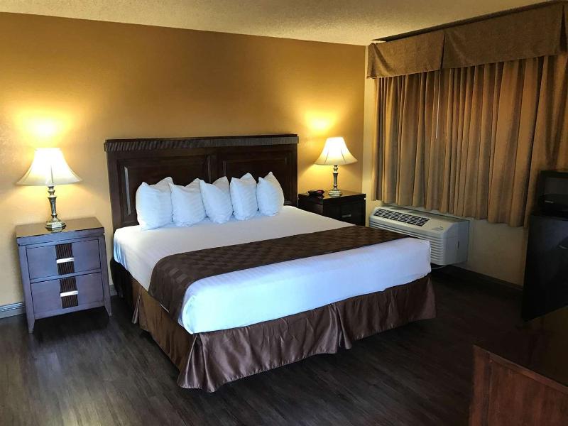 Empire Inn - photo 21