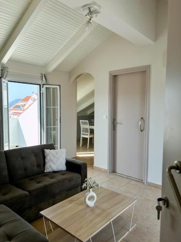Cozy City Loft — 4-Star Luxury Hotel in Argostolion, Greece
