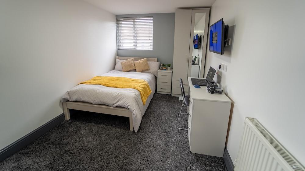 Spacious Studio Near City Centre in Birmingham, United Kingdom