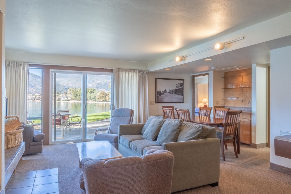 Wapato Point Resort - photo 7