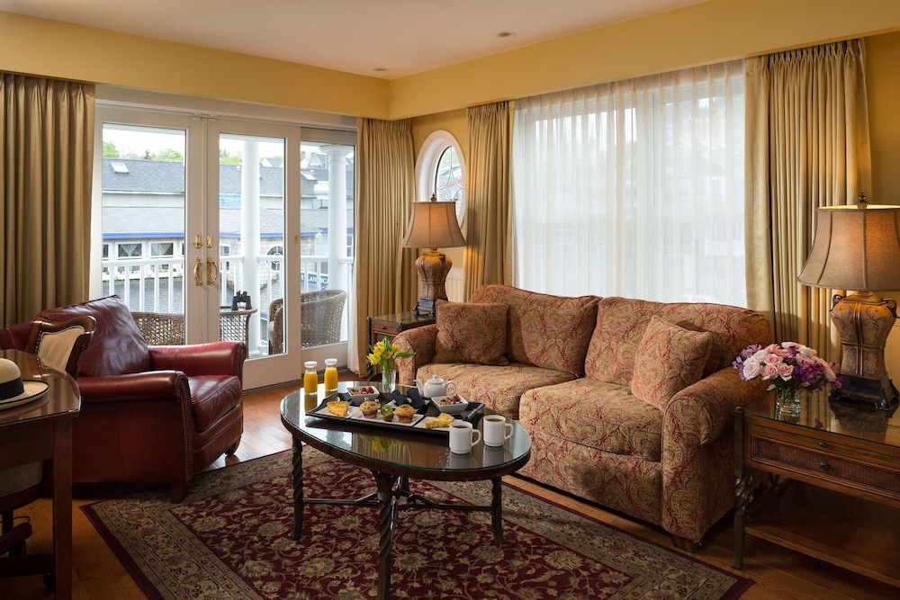 Grand Harbor Inn - featured photo