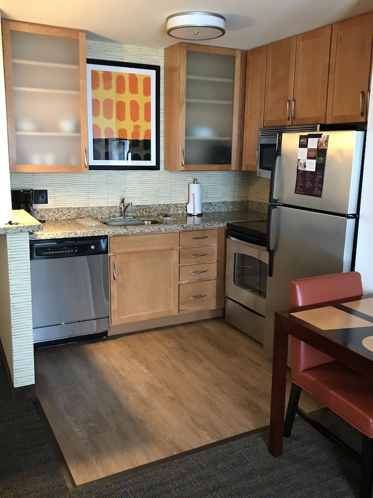 Residence Inn by Marriott Lincoln South - photo 10