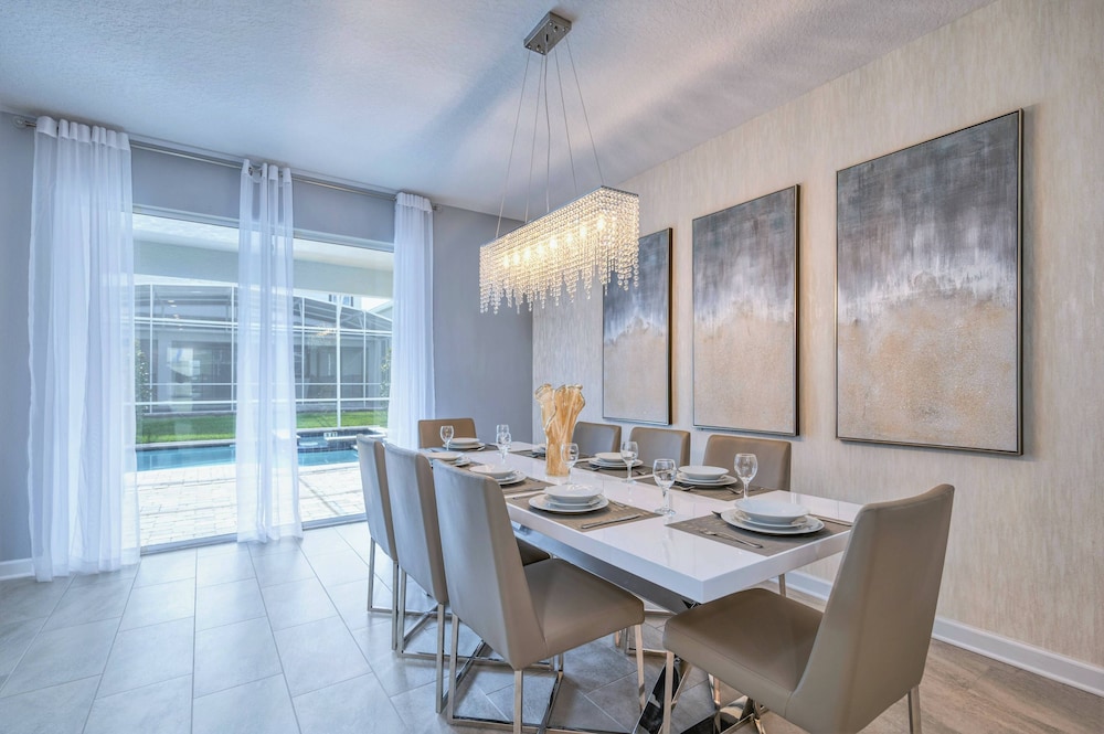 Gorgeous Brand New 7 Bedrooms House With Pool and Game Room at Champions Gate Resort - photo 54