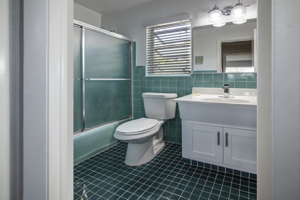 May Dee Suites - photo 45