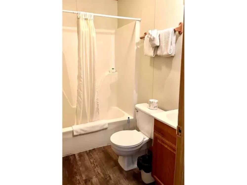 Alhonna Resort LLC - photo 236