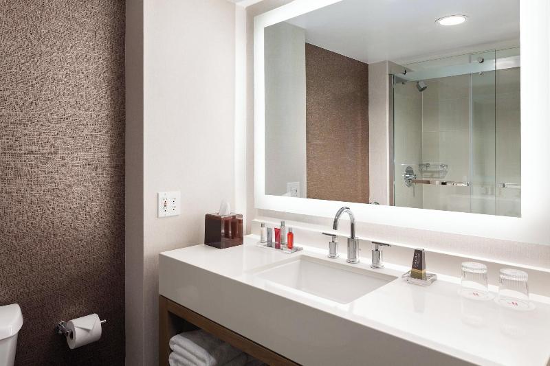 Cincinnati Marriott at RiverCenter - photo 102