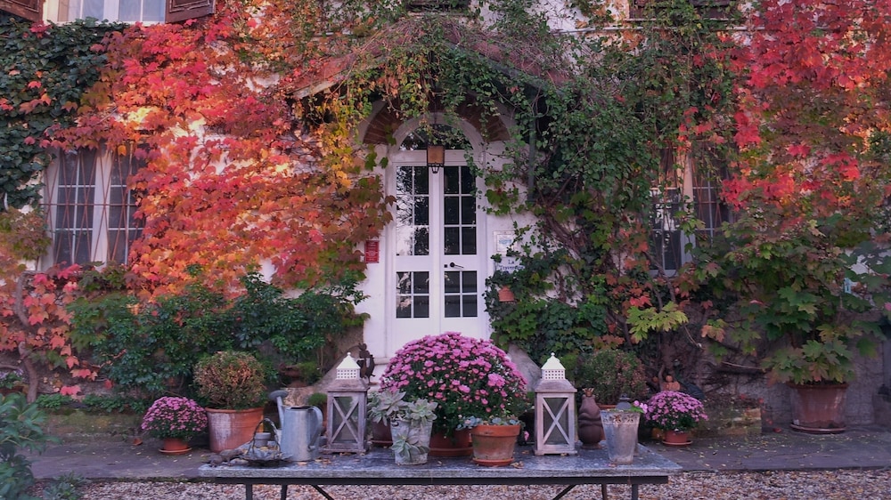La Traversina Agriturismo di Charme — 4-Star Luxury Hotel in Stazzano, Italy