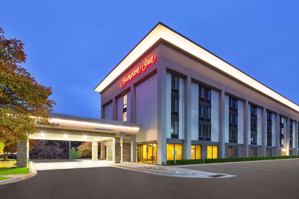 Hampton Inn Traverse City - photo 43