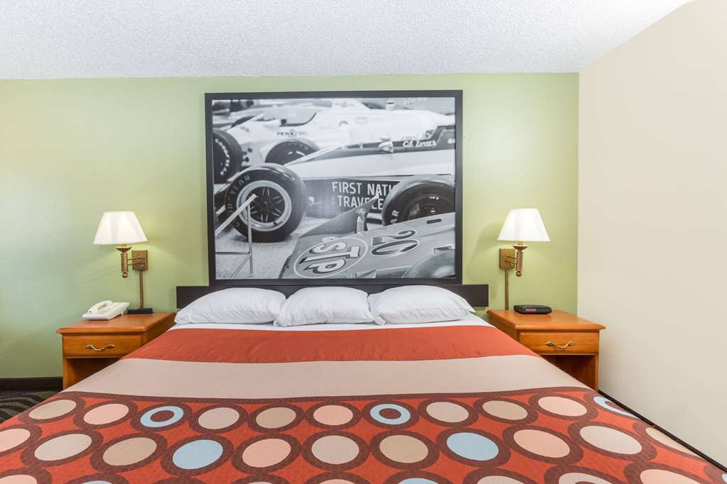 Super 8 by Wyndham Newton - photo 7