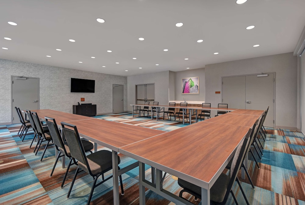 Home2 Suites by Hilton Raleigh North I 540 - photo 38