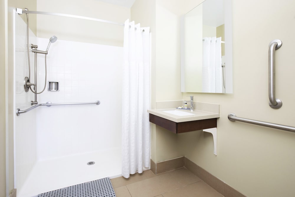 Staybridge Suites Reno by IHG - photo 36