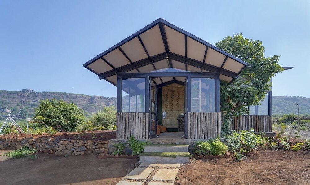 Vee Resort The Suites of Royals in Satara, India