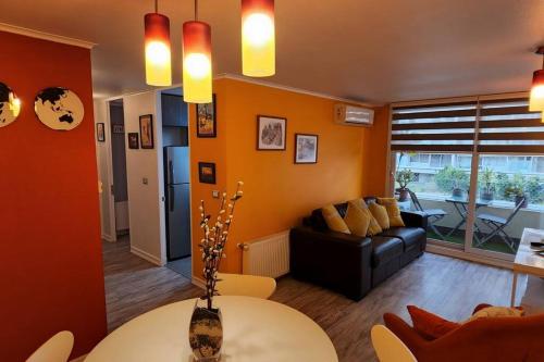 Vive Las Condes a una cuadra del Mall Parque Arauco — 4-Star Luxury Hotel in Santiago, Chile