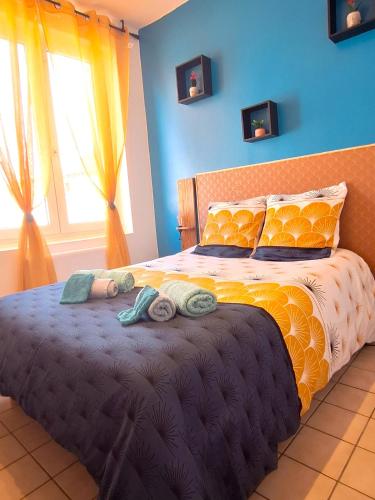 Proche Gare Et Centre Ville Parking Gratuit Et Facile Wifi in Chalons-En-Champagne, France