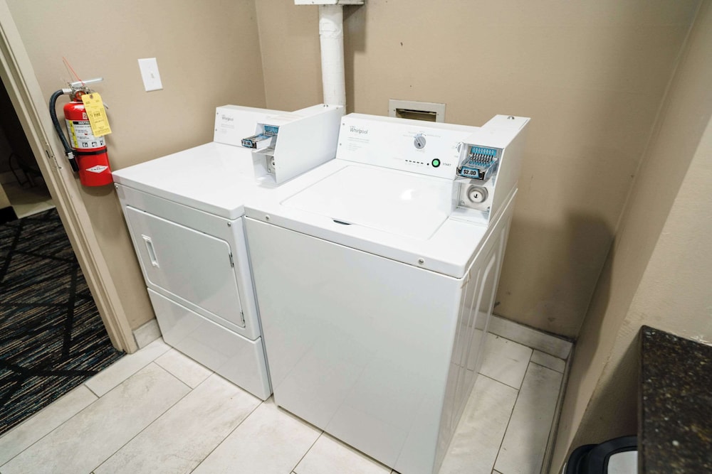 Sleep Inn & Suites Knoxville West - photo 103