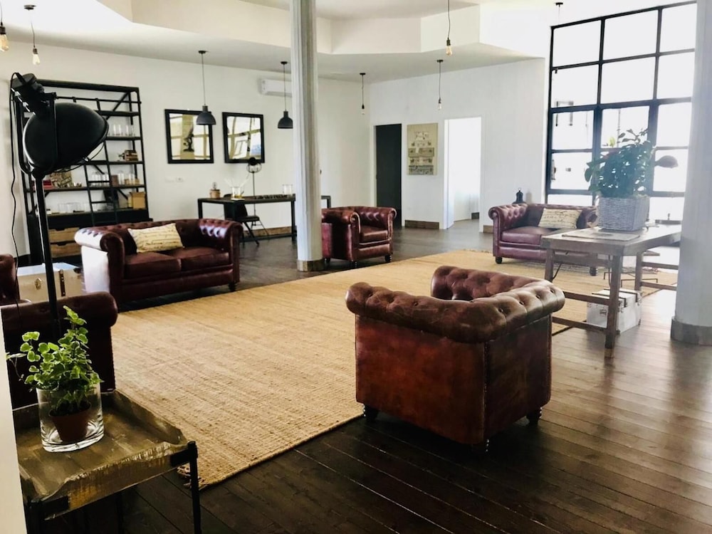 Piccolo Feudo - carbon neutral hotel in Sanluri