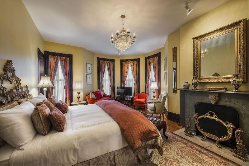 The Inn at 97 Winder — 4-Star Luxury Hotel in Detroit, United States