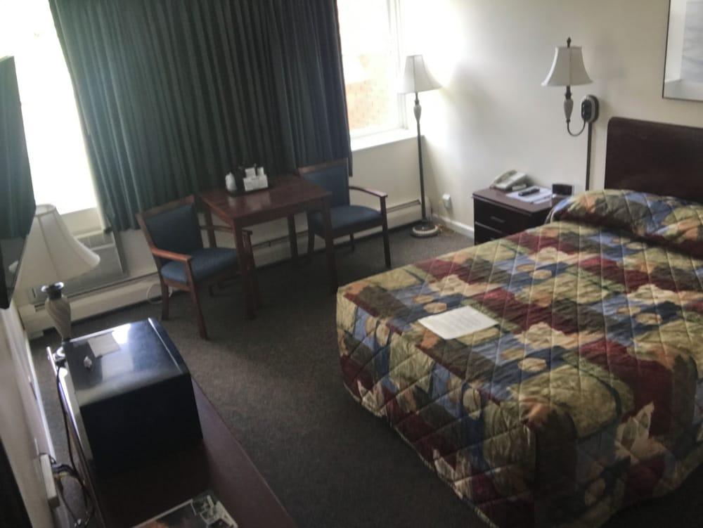 Baxter Park Inn - photo 20