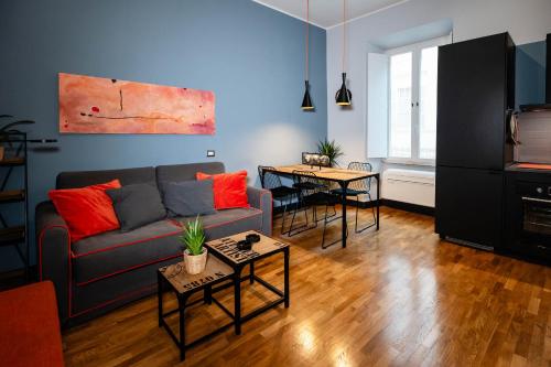 Tolemaide Orange Apartment — 4-Star Luxury Hotel in Rome, Italy
