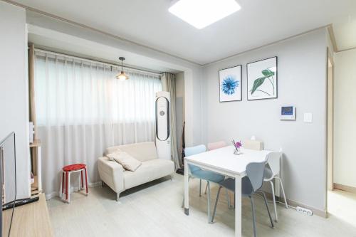 Laon House Yeonnam — 4-Star Luxury Hotel in Seoul, South Korea