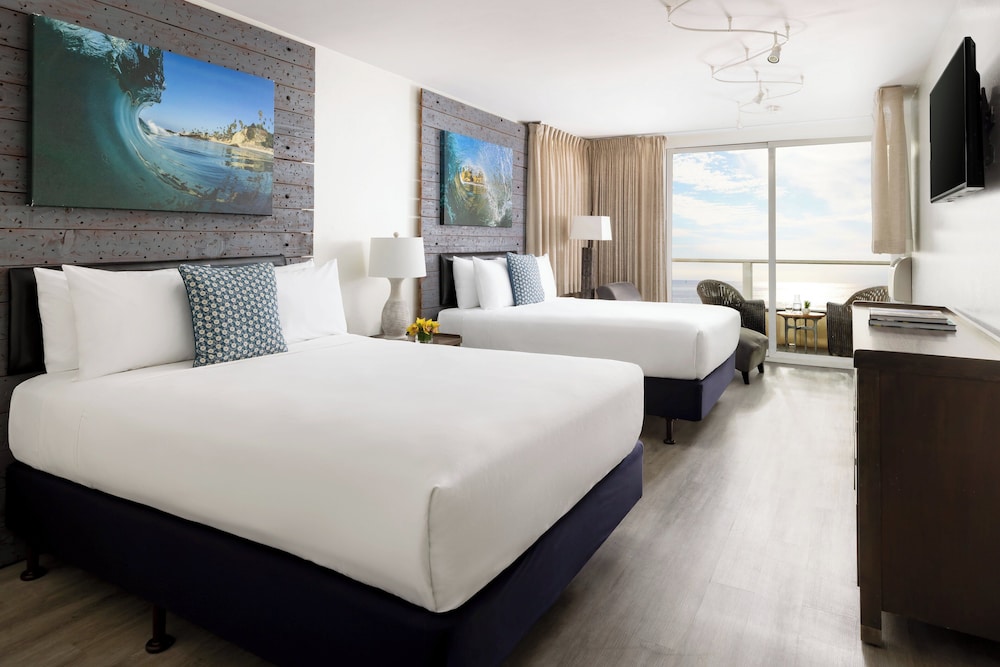 Pacific Edge Hotel - photo 20