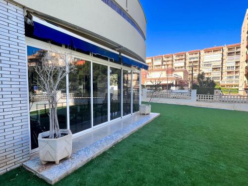 Private Garden 100 M From the Sea in Benicassim, Spain