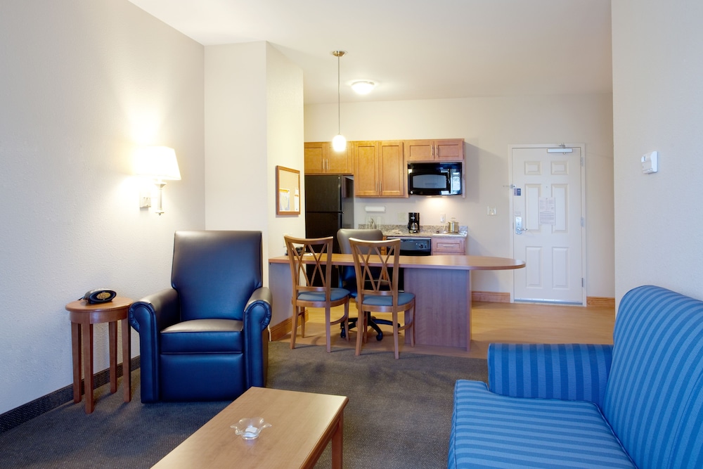 Candlewood Suites Slidell Northshore by IHG - photo 10