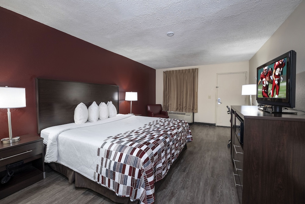 Red Roof Inn Prattville - photo 19