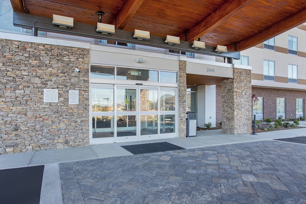 Fairfield Inn & Suites by Marriott Pigeon Forge - photo 31