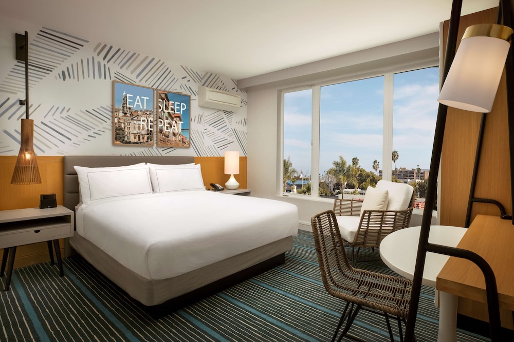 The Monsaraz San Diego Tapestry Collection by Hilton - photo 10