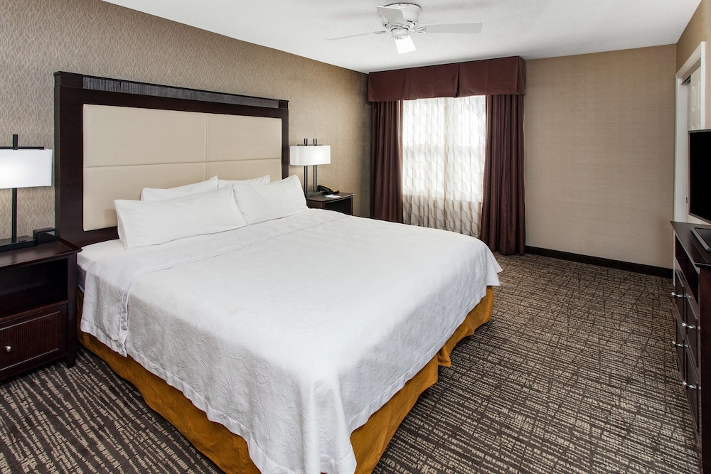 Homewood Suites by Hilton Indianapolis Keystone Crossing - photo 9