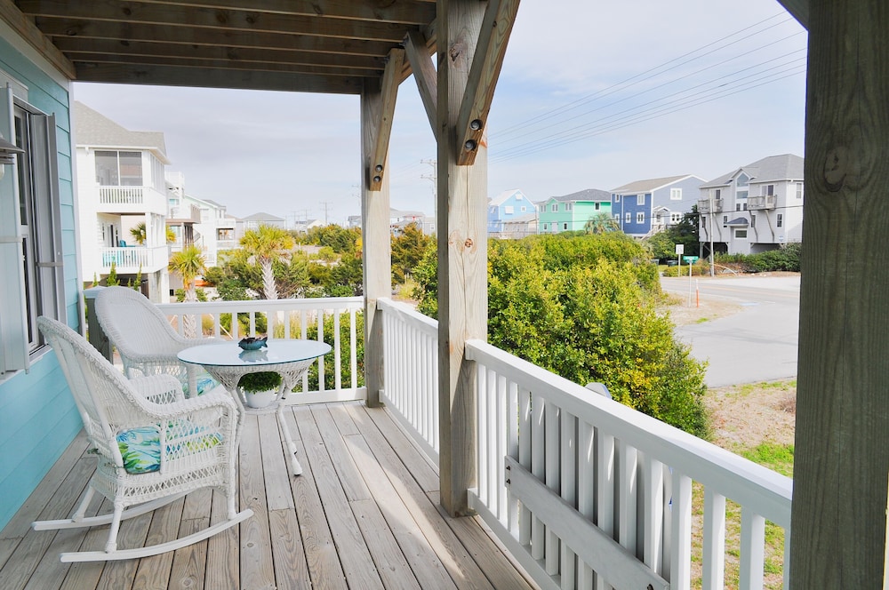 Sea Sound Blessing — 4-Star Luxury Hotel in Santa Cruz, United States