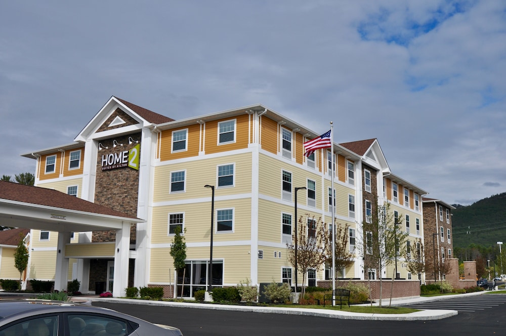 Home2 Suites by Hilton North Conway - photo 92