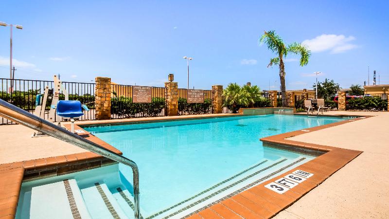 Comfort Suites Seabrook Kemah - photo 77