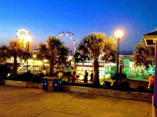 Carolina Beach Haven w Private Balcony - photo 46