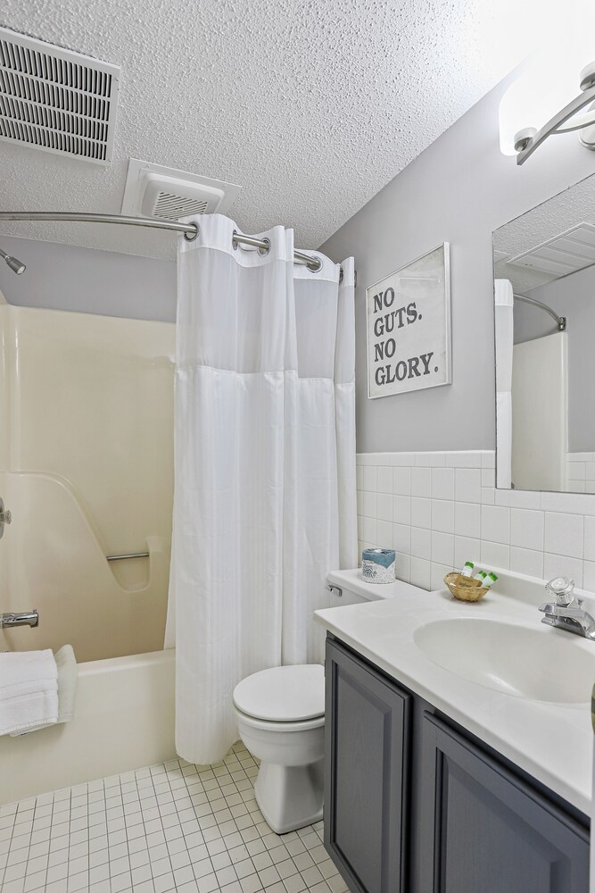 Penn National Inn - photo 7