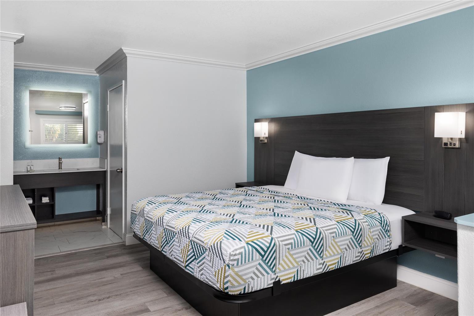 Red Lion Inn & Suites Lemoore - photo 11