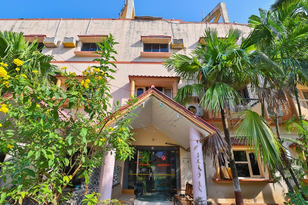 OYO 18385 Hotel Triveni — hotel in Diu