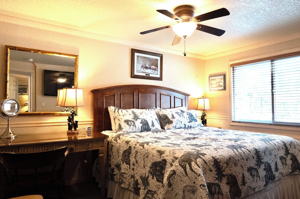 Yellowstone Gateway Inn - photo 15